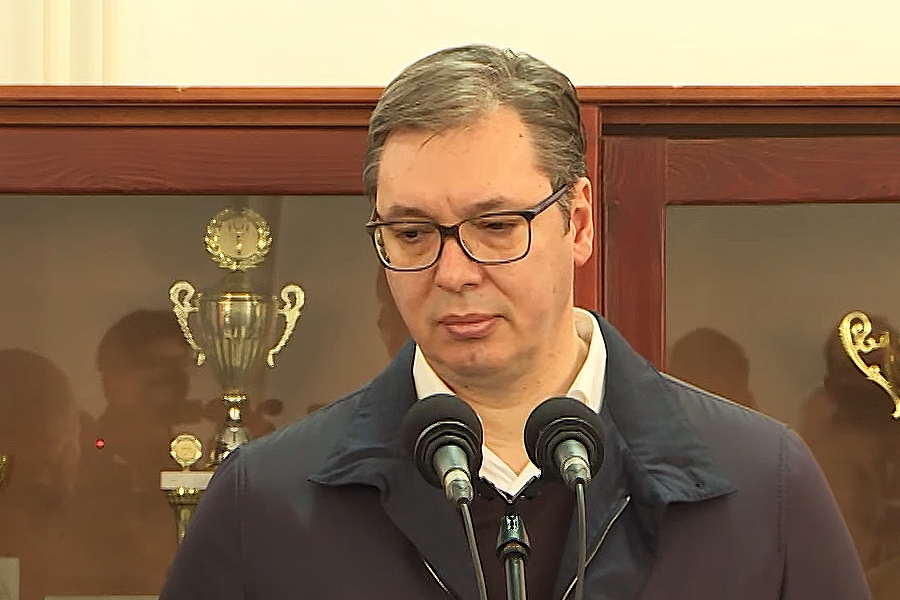 Vučić: Deo oko uništenja medija u internom aktu Telekoma, ne u obavezujućem